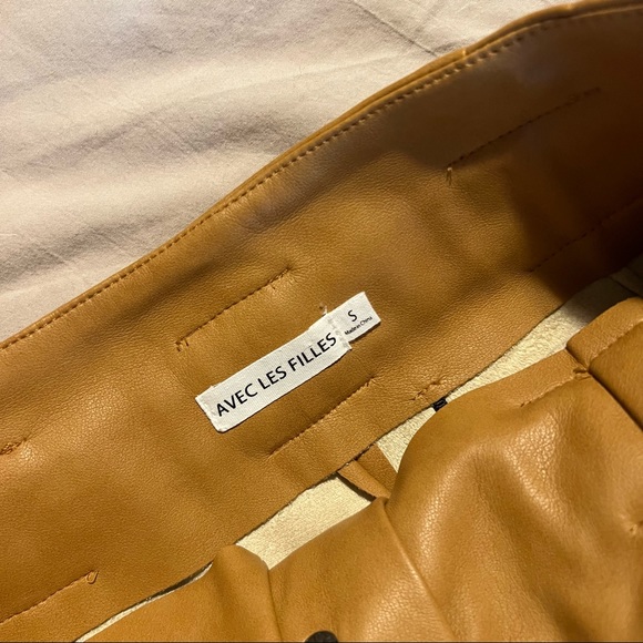 Avec Les Filles Faux Leather shorts - Picture 6 of 6